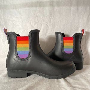 Chooka Eastlake Chelsea Pride Boots, Women's size 8